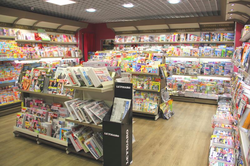 PUBLIER AMPHION 74 - Centre Commercial CORA